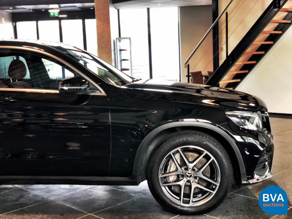 Mercedes-Benz GLC220d Coupé AMG 4Matic 170 PS GLC 2018.