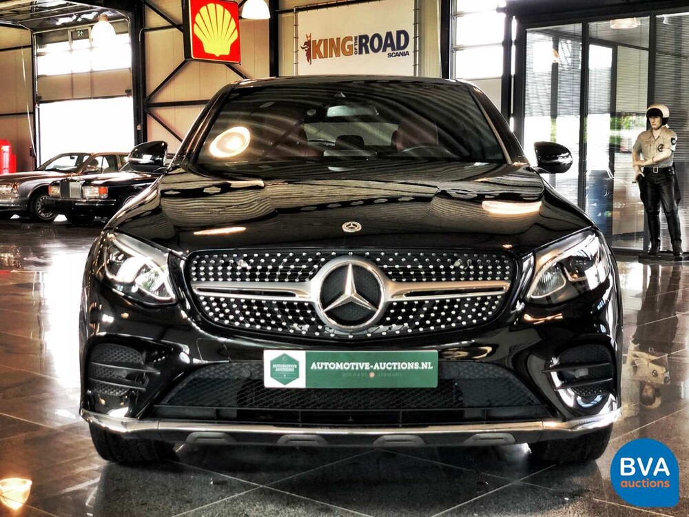 Mercedes-Benz GLC220d Coupé AMG 4Matic 170 PS GLC 2018.