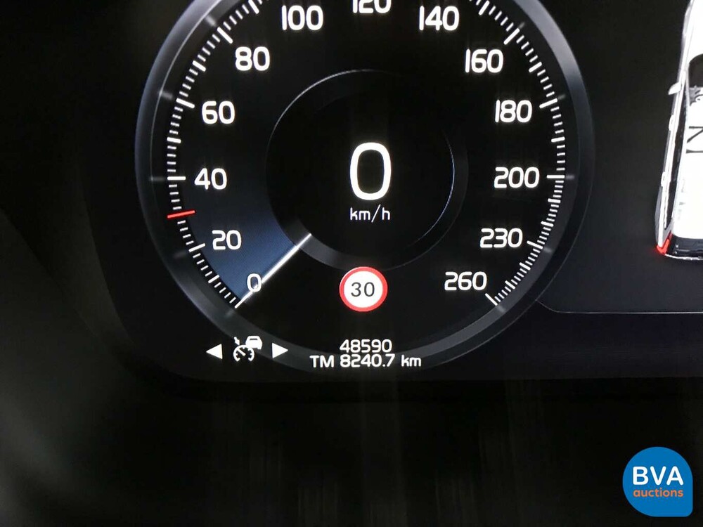 Volvo V90 Cross Country T6 PRO 320 PS 2017 Original NL, RH-416-L.