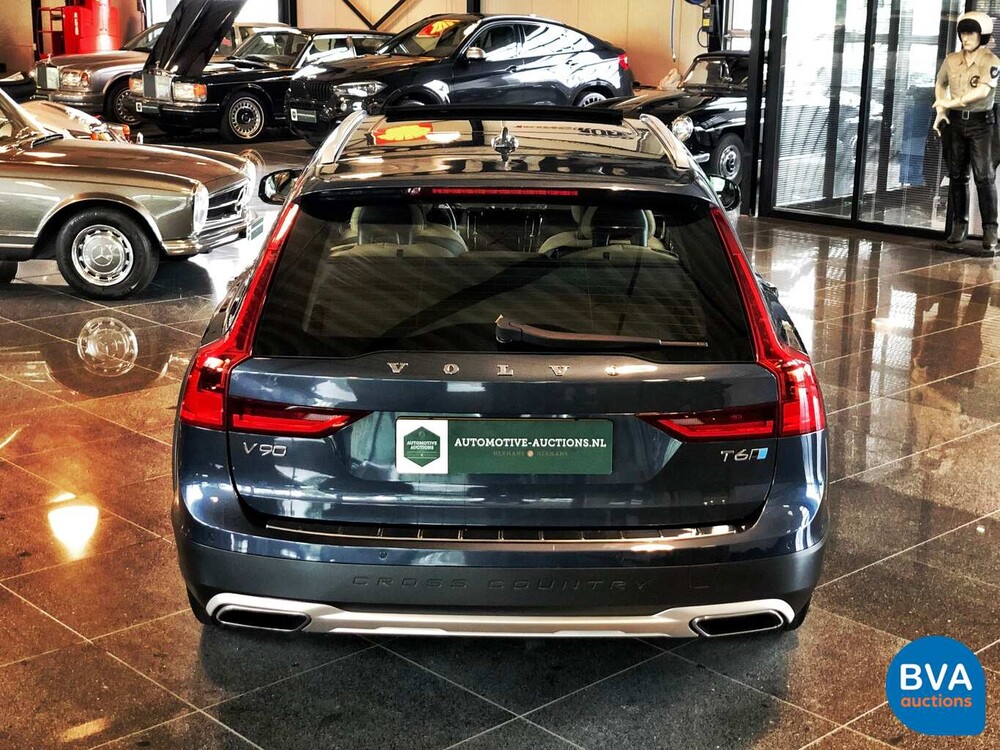 Volvo V90 Cross Country T6 PRO 320 PS 2017 Original NL, RH-416-L.