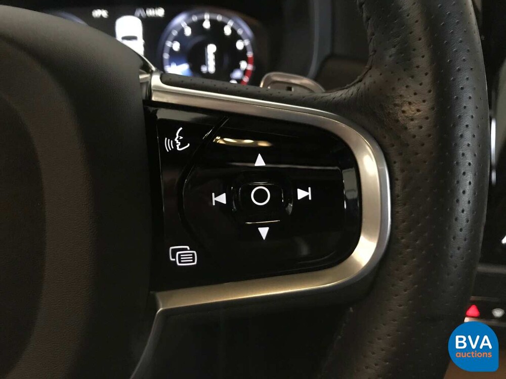Volvo V90 Cross Country T6 PRO 320 PS 2017 Original NL, RH-416-L.