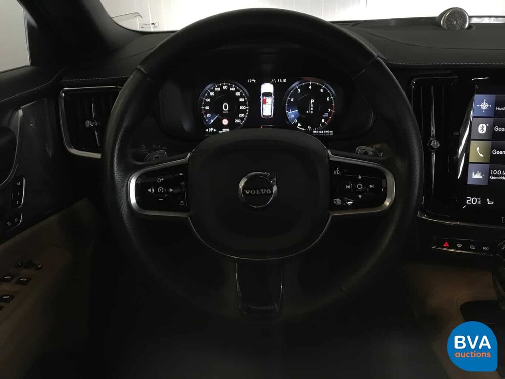 Volvo V90 Cross Country T6 PRO 320 PS 2017 Original NL, RH-416-L.