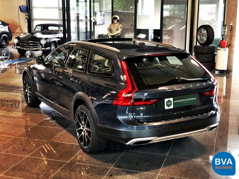 Volvo V90 Cross Country T6 PRO 320 PS 2017 Original NL, RH-416-L.