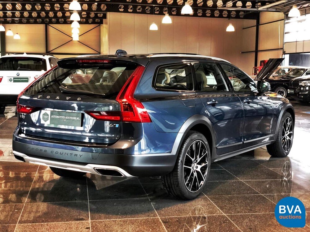 Volvo V90 Cross Country T6 PRO 320 PS 2017 Original NL, RH-416-L.