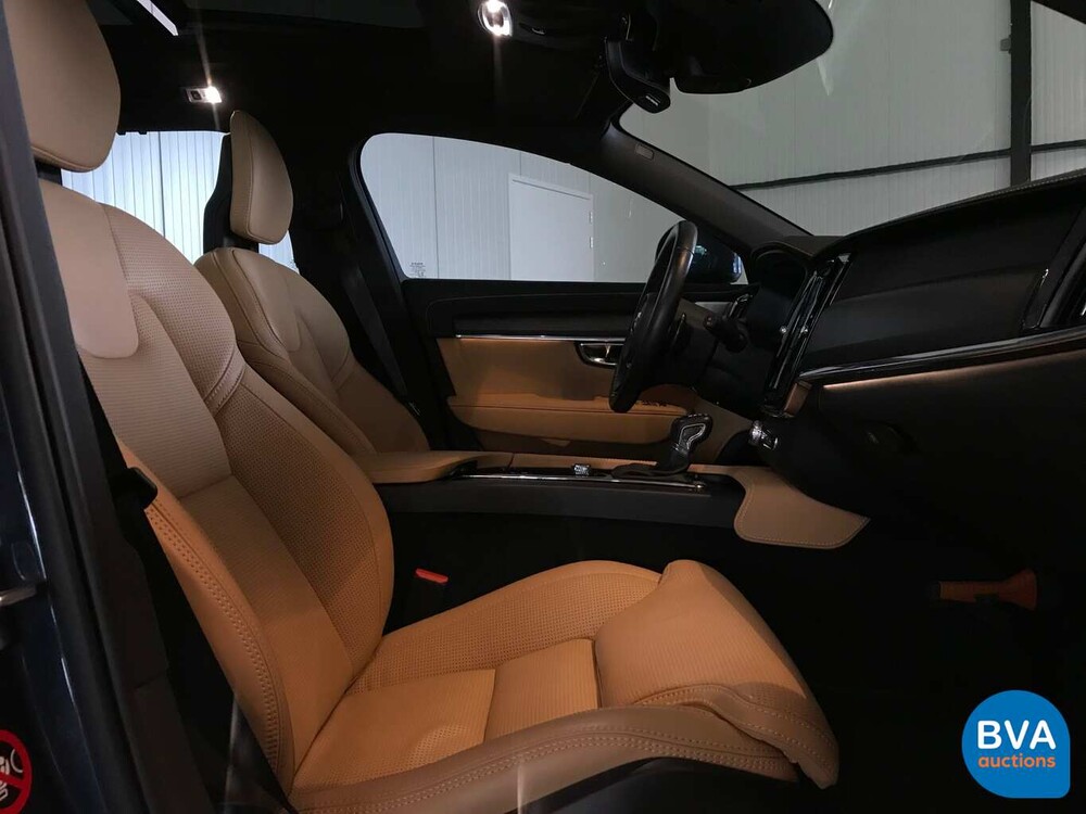 Volvo V90 Cross Country T6 PRO 320 PS 2017 Original NL, RH-416-L.