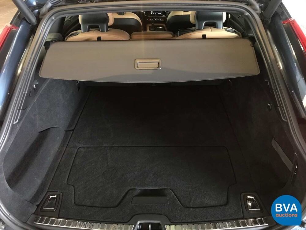 Volvo V90 Cross Country T6 PRO 320 PS 2017 Original NL, RH-416-L.