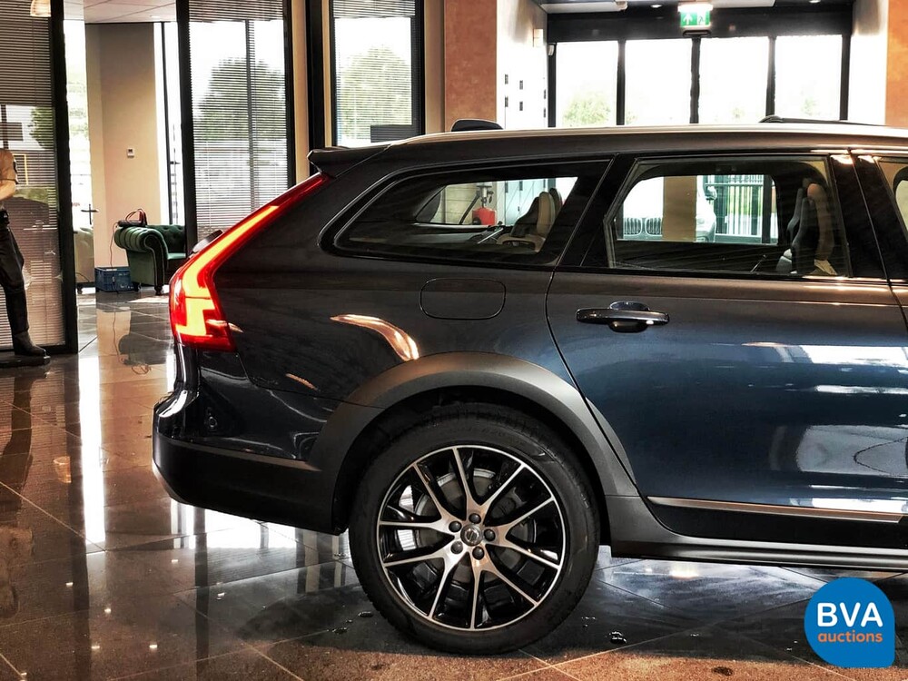 Volvo V90 Cross Country T6 PRO 320 PS 2017 Original NL, RH-416-L.