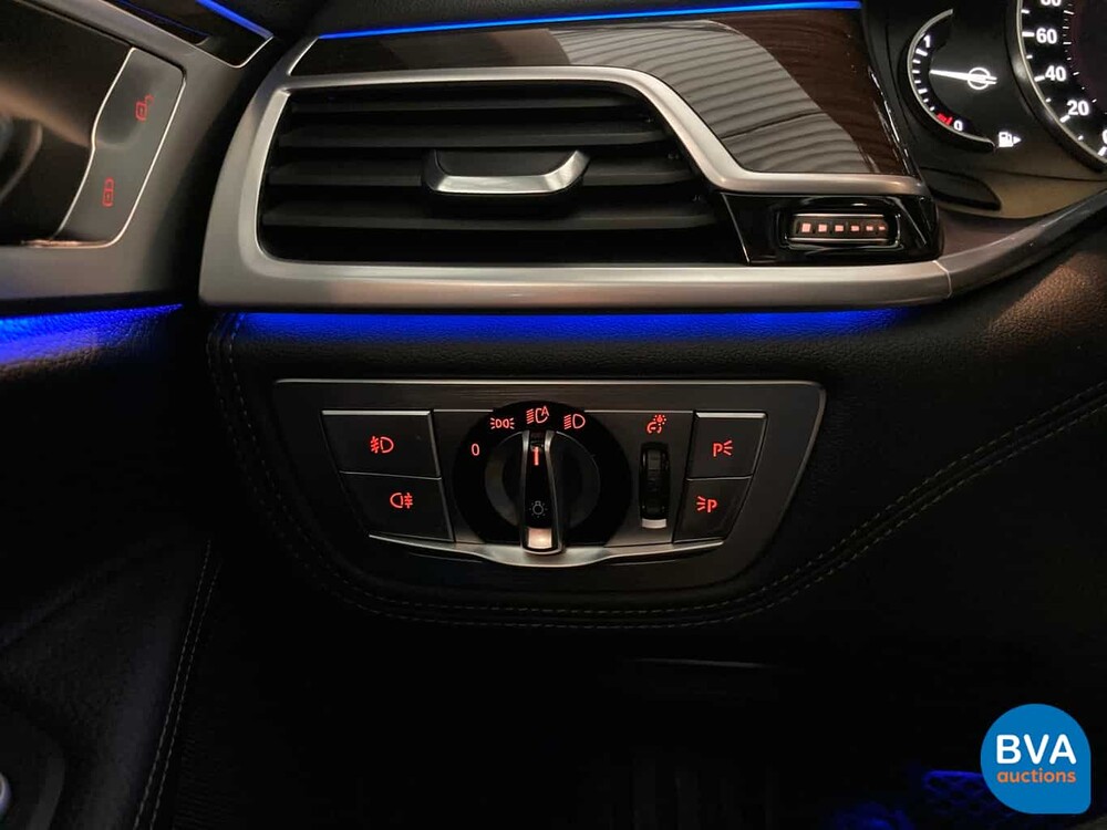 BMW 740i 326pk Individual Shadow-Line Carbon NW-Model 7-serie 2016