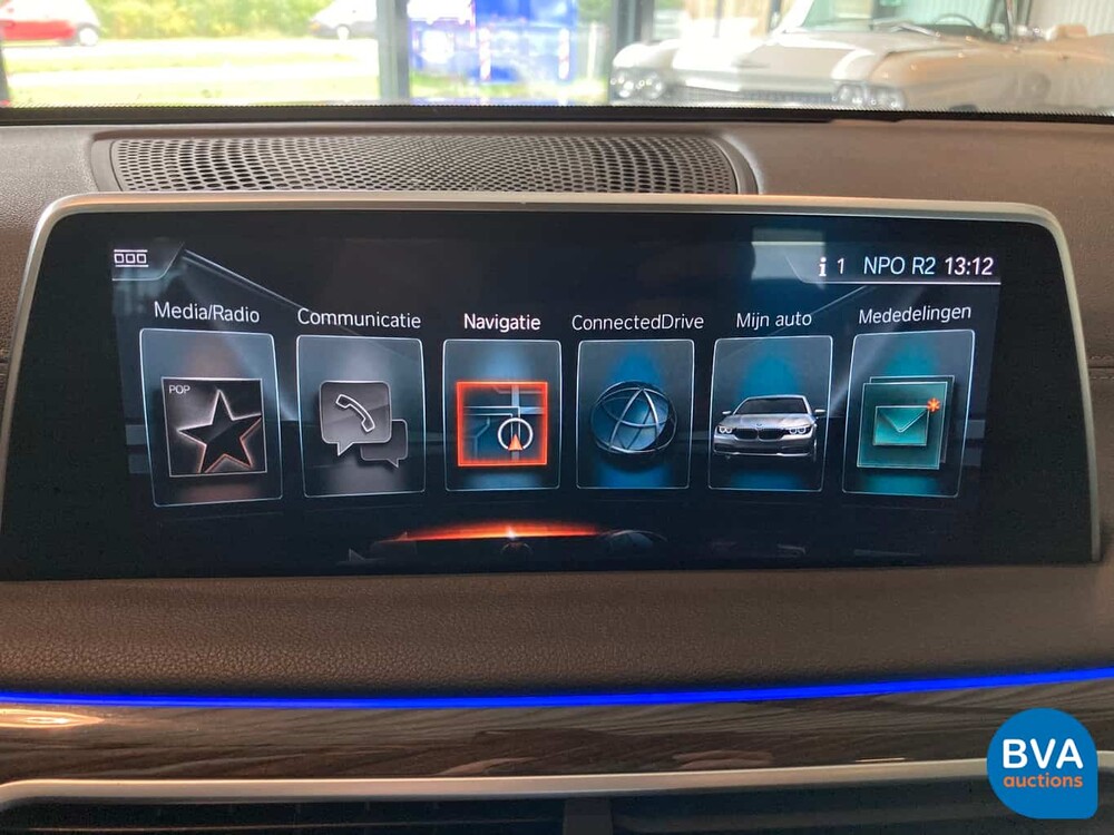 BMW 740i 326pk Individual Shadow-Line Carbon NW-Model 7-serie 2016