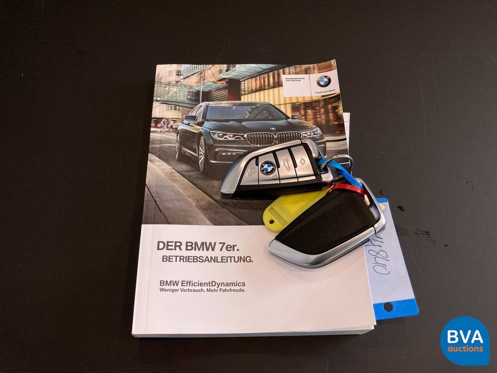 BMW 740i 326pk Individual Shadow-Line Carbon NW-Model 7-serie 2016