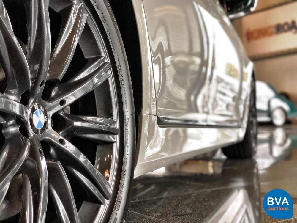 BMW 740i 326pk Individual Shadow-Line Carbon NW-Model 7-serie 2016