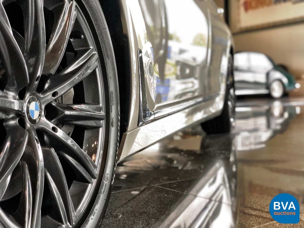 BMW 740i 326pk Individual Shadow-Line Carbon NW-Model 7-serie 2016