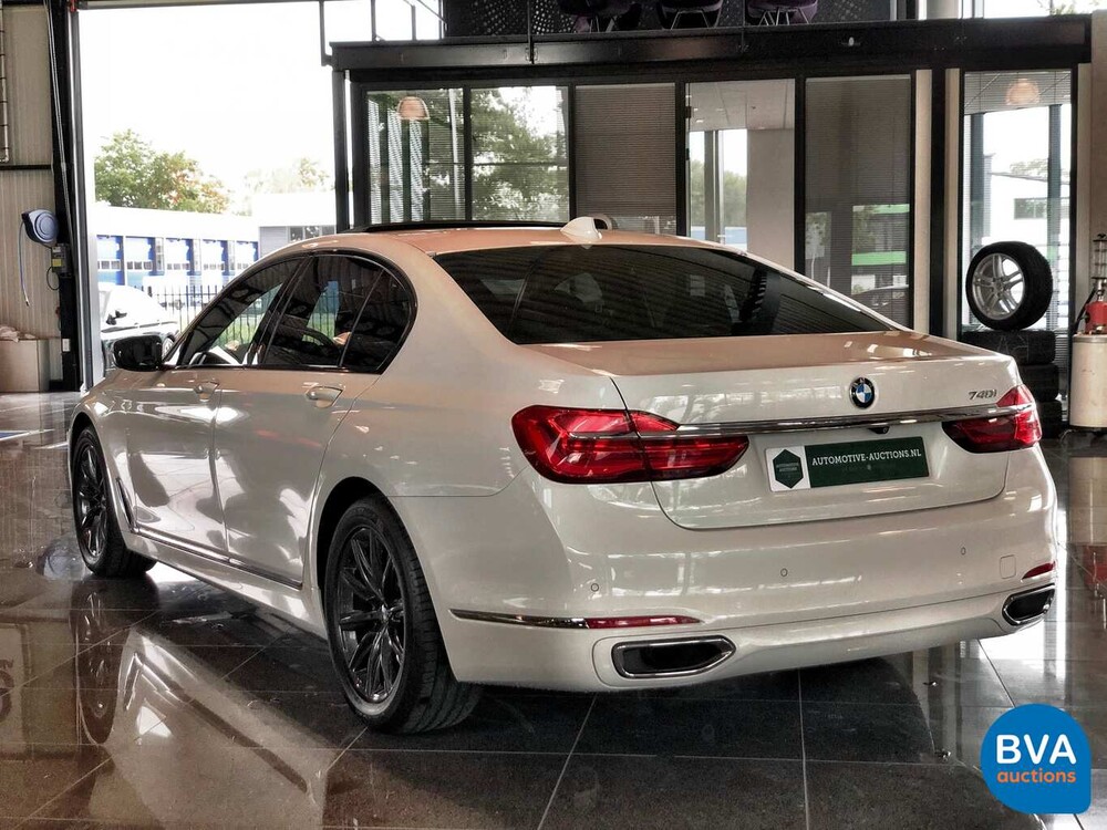 BMW 740i 326pk Individual Shadow-Line Carbon NW-Model 7-serie 2016