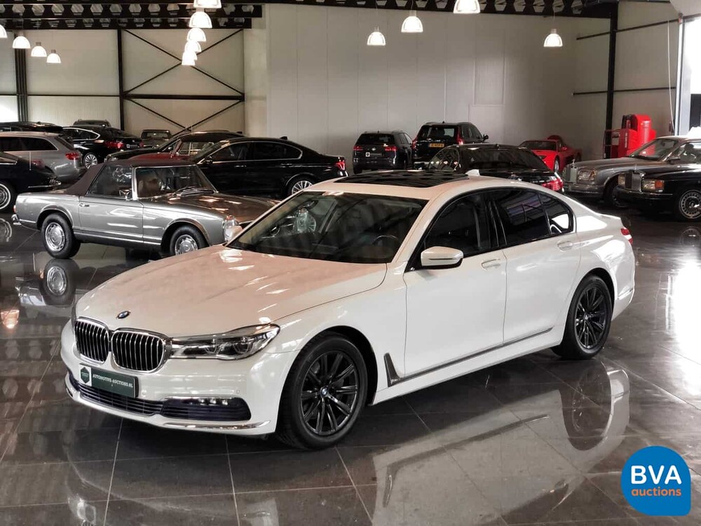 BMW 740i 326pk Individual Shadow-Line Carbon NW-Model 7-serie 2016