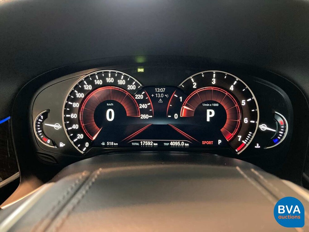 BMW 740i 326pk Individual Shadow-Line Carbon NW-Model 7-serie 2016