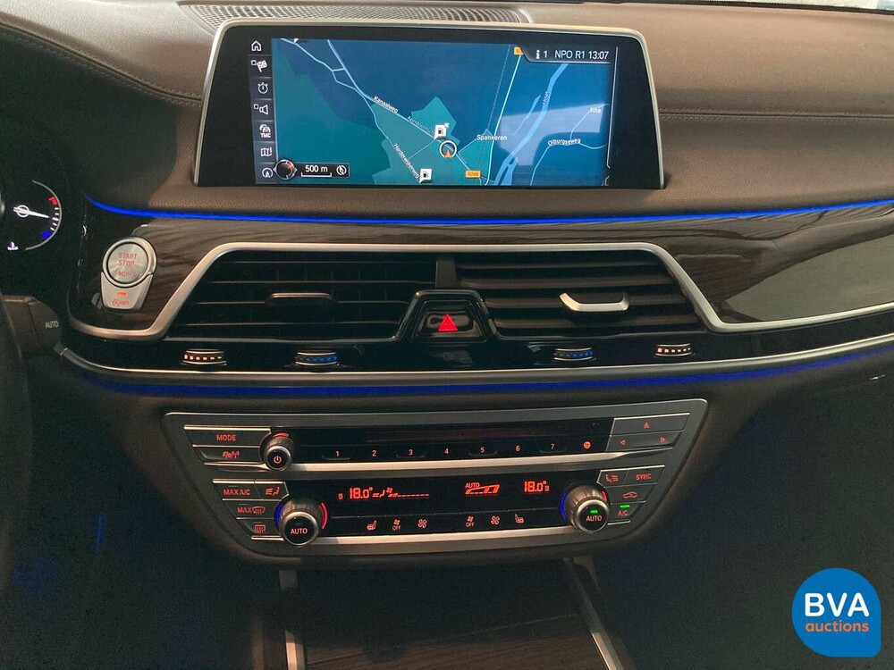 BMW 740i 326pk Individual Shadow-Line Carbon NW-Model 7-serie 2016