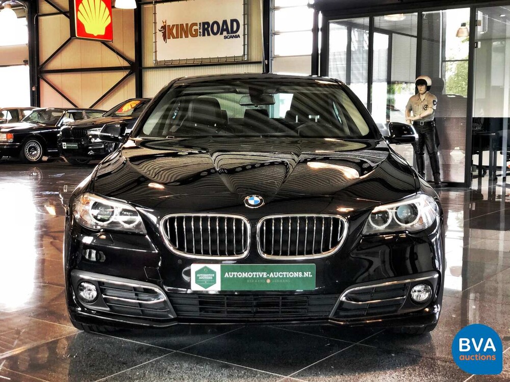 BMW 520i Luxury Sedan 184pk 21.000km! 5-Serie 2013