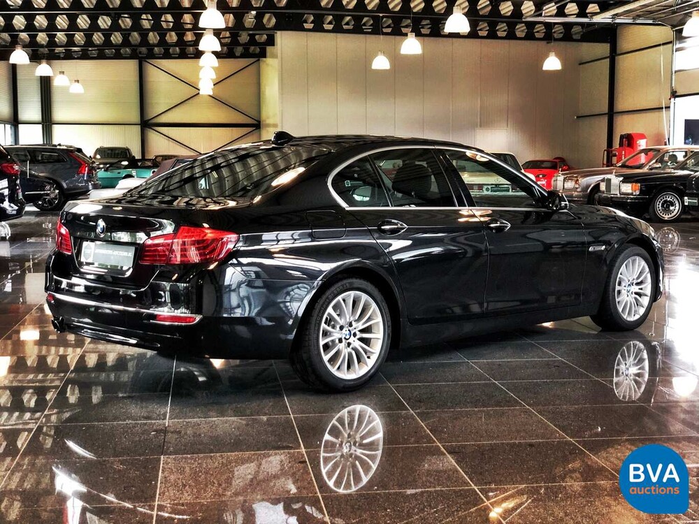 BMW 520i Luxury Sedan 184pk 21.000km! 5-Serie 2013