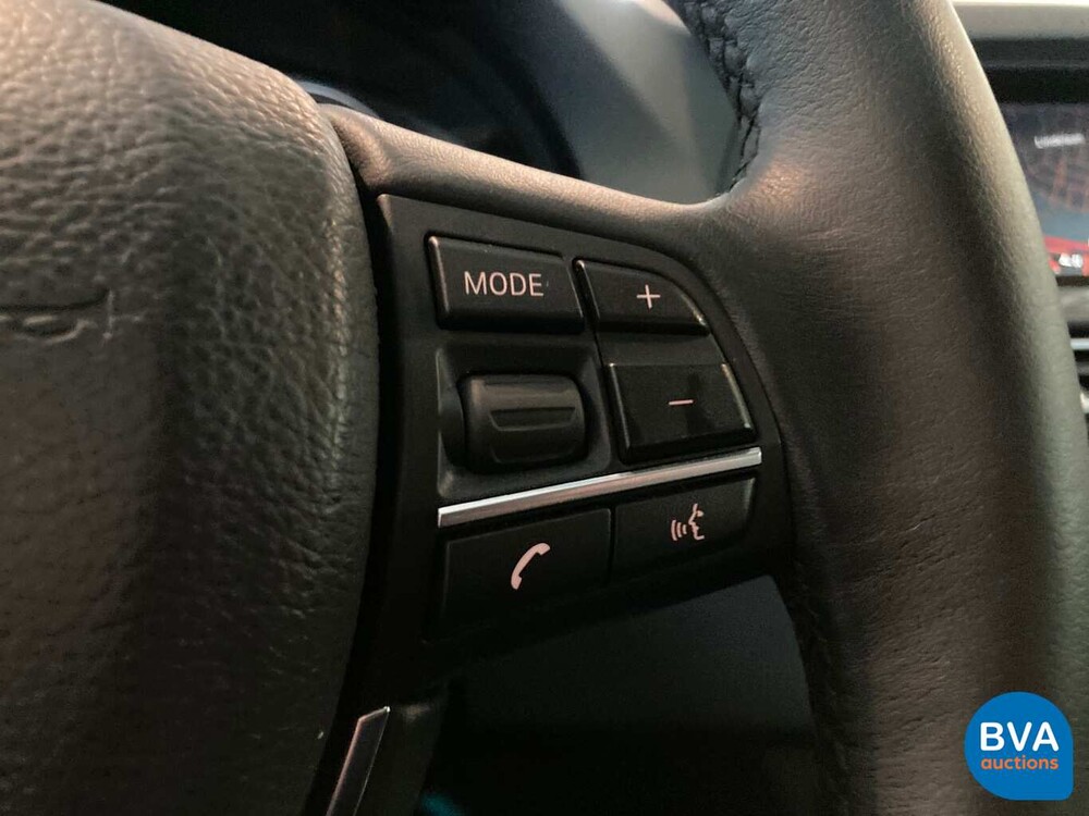 BMW 520i Luxury Sedan 184pk 21.000km! 5-Serie 2013