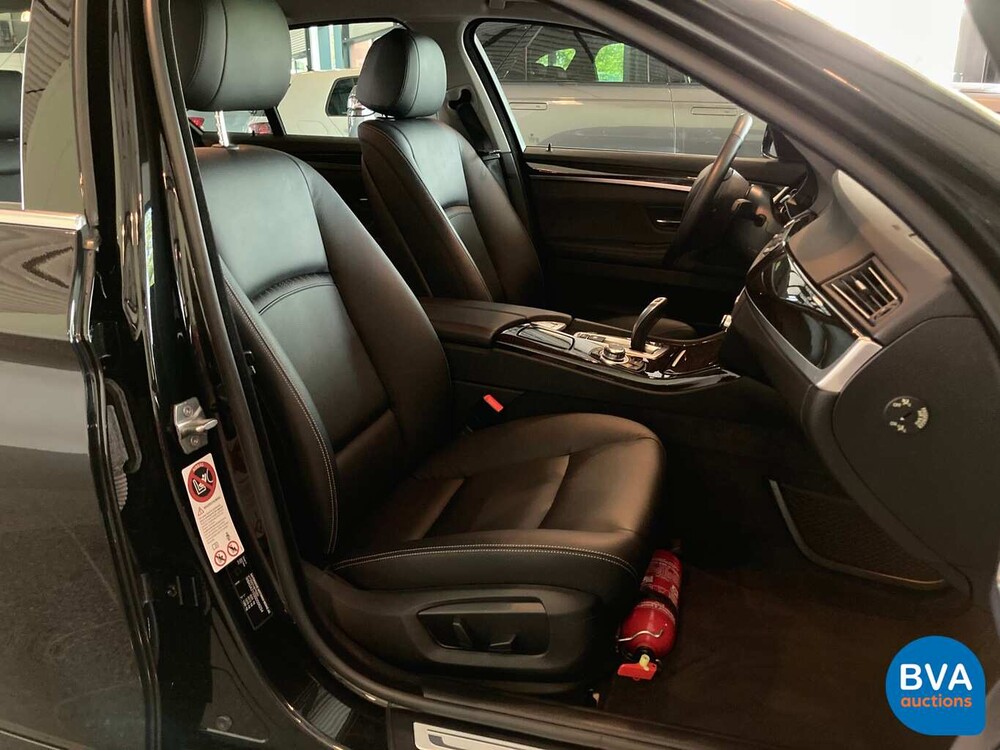 BMW 520i Luxury Sedan 184pk 21.000km! 5-Serie 2013