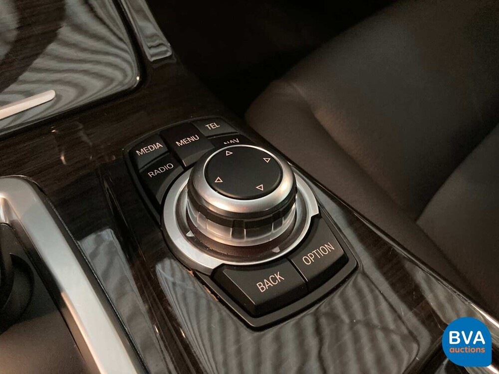 BMW 520i Luxury Sedan 184pk 21.000km! 5-Serie 2013