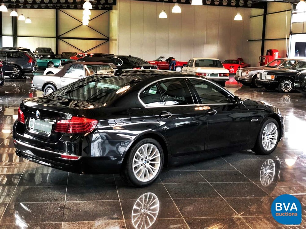 BMW 520i Luxury Sedan 184pk 21.000km! 5-Serie 2013