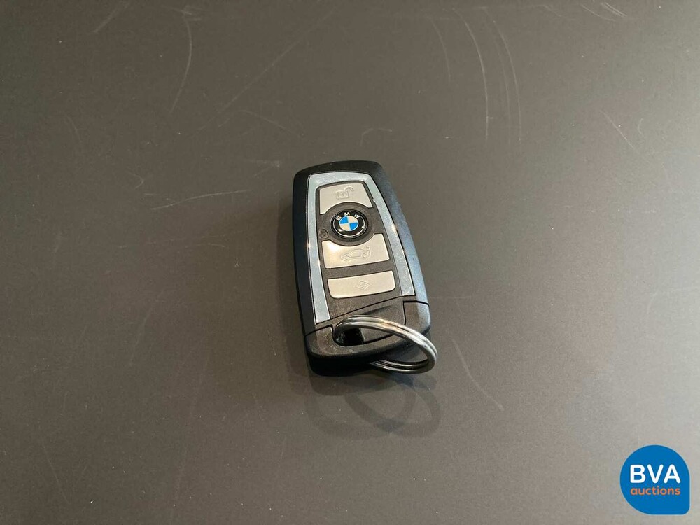 BMW 520i Luxury Sedan 184pk 12.000km! 5-Serie 2013