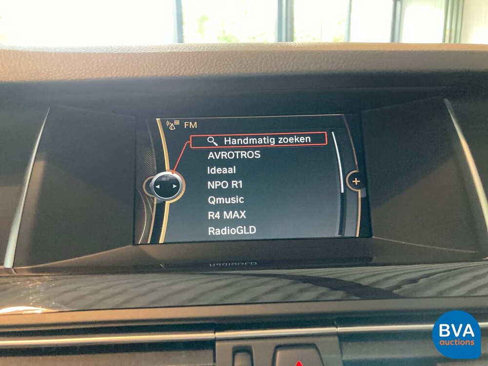 BMW 520i Luxury Sedan 184pk 12.000km! 5-Serie 2013