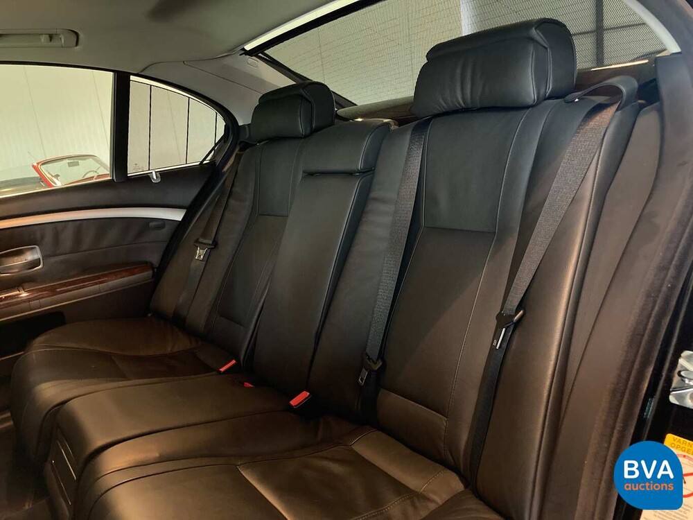 BMW 740iL V8 306pk E65 7-Serie 2006