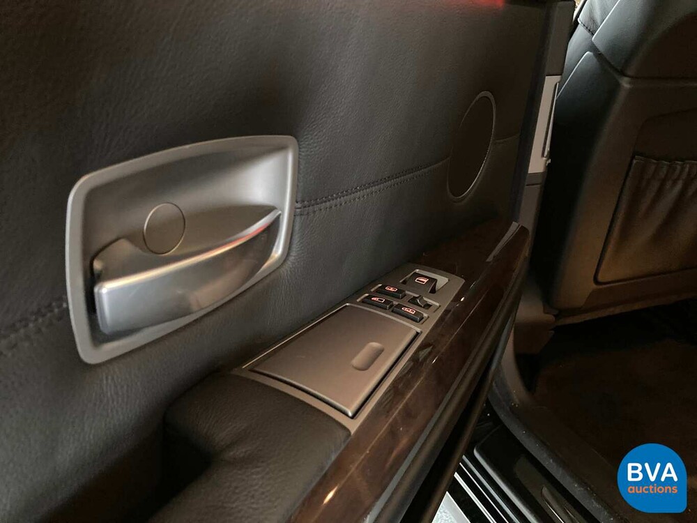 BMW 740iL V8 306pk E65 7-Serie 2006