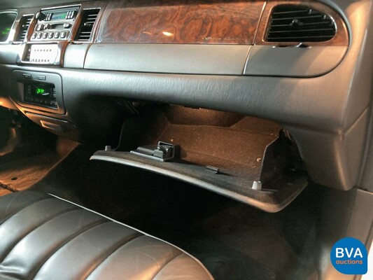 Lincoln Town Car Limousine 4.6 V8 1998.