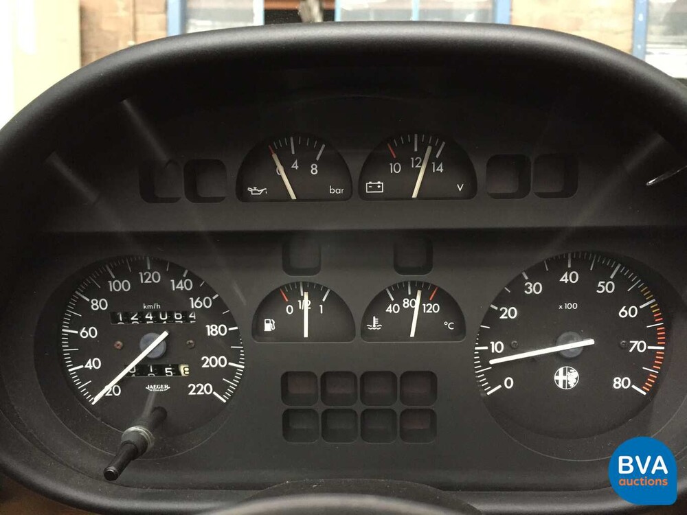 Alfa Romeo Spider 2.0 117 PS Original Dutch 1991, YZ-30-YF.