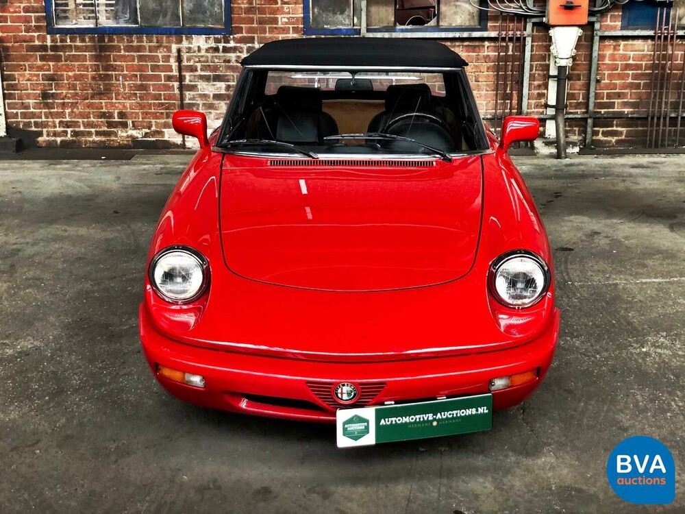 Alfa Romeo Spider 2.0 117 PS Original Dutch 1991, YZ-30-YF.