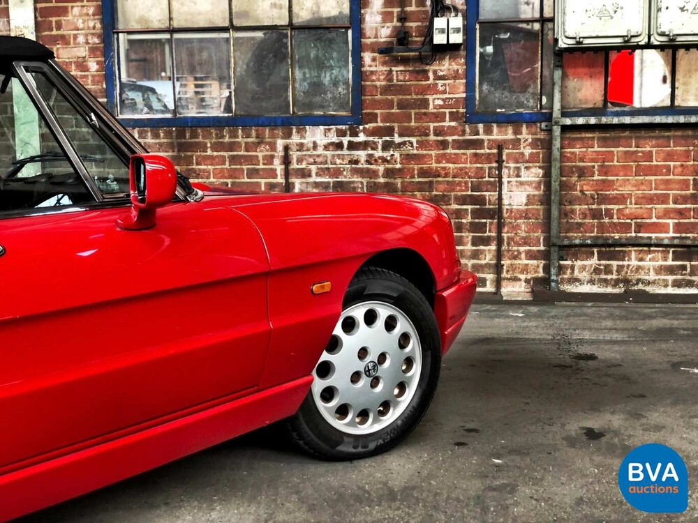 Alfa Romeo Spider 2.0 117 PS Original Dutch 1991, YZ-30-YF.