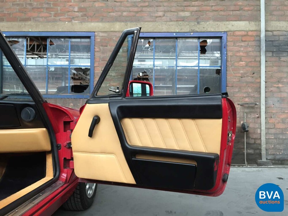 Alfa Romeo Spider 2.0 117 PS Original Dutch 1991, YZ-30-YF.