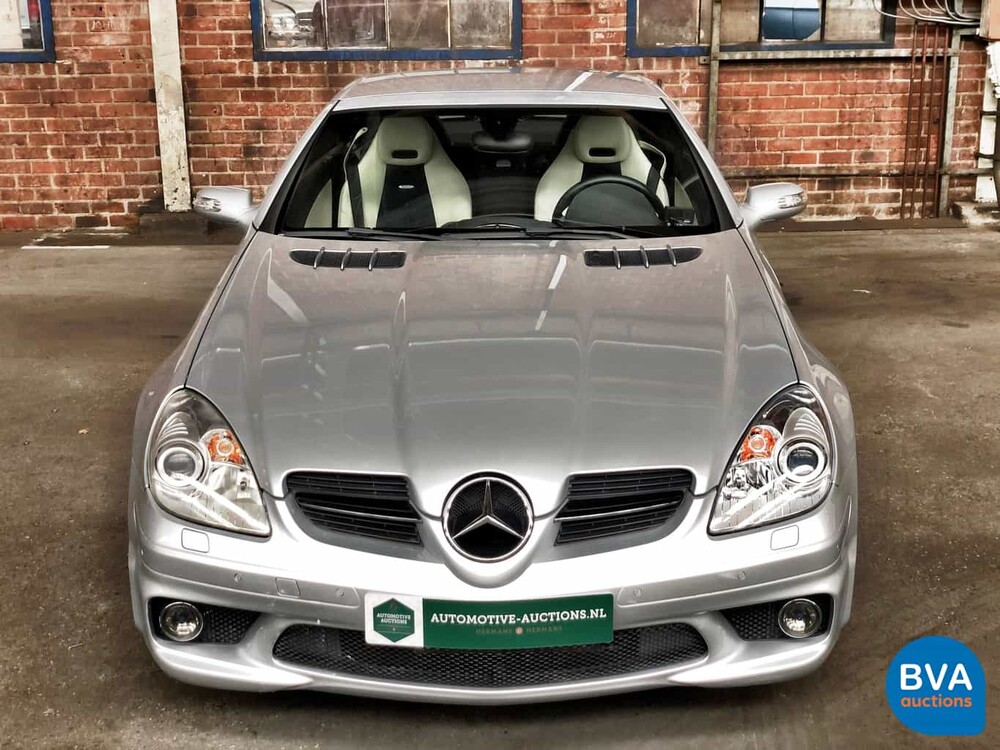 Mercedes-Benz SLK55 AMG Roadster 7G-Tronic 5.5 V8 360 PS Cabriolet 2007.