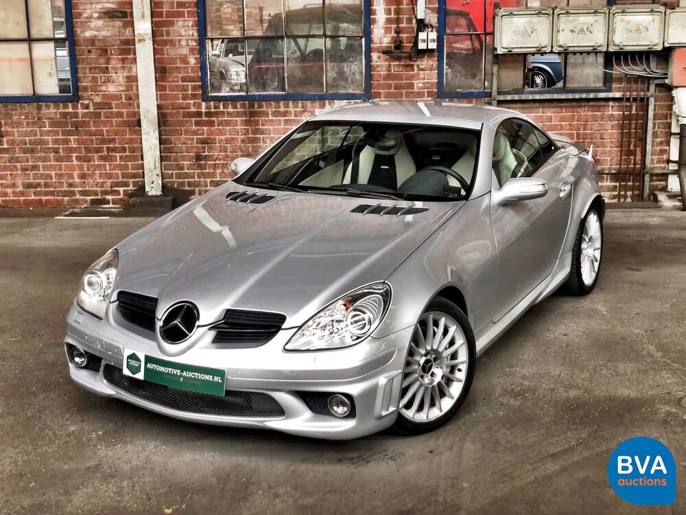 Mercedes-Benz SLK55 AMG Roadster 7G-Tronic 5.5 V8 360 PS Cabriolet 2007.