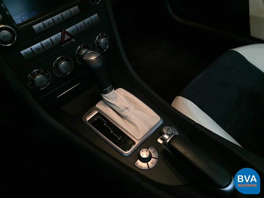 Mercedes-Benz SLK55 AMG Roadster 7G-Tronic 5.5 V8 360 PS Cabriolet 2007.