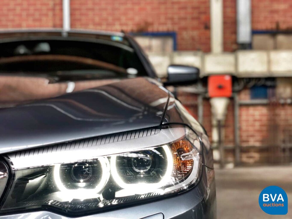BMW 520i Touring M-Sport Garantie 184 PS 5er 2019, G-054-TT.