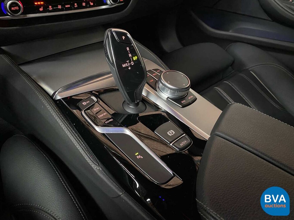 BMW 520i Touring M-Sport Garantie 184 PS 5er 2019, G-054-TT.