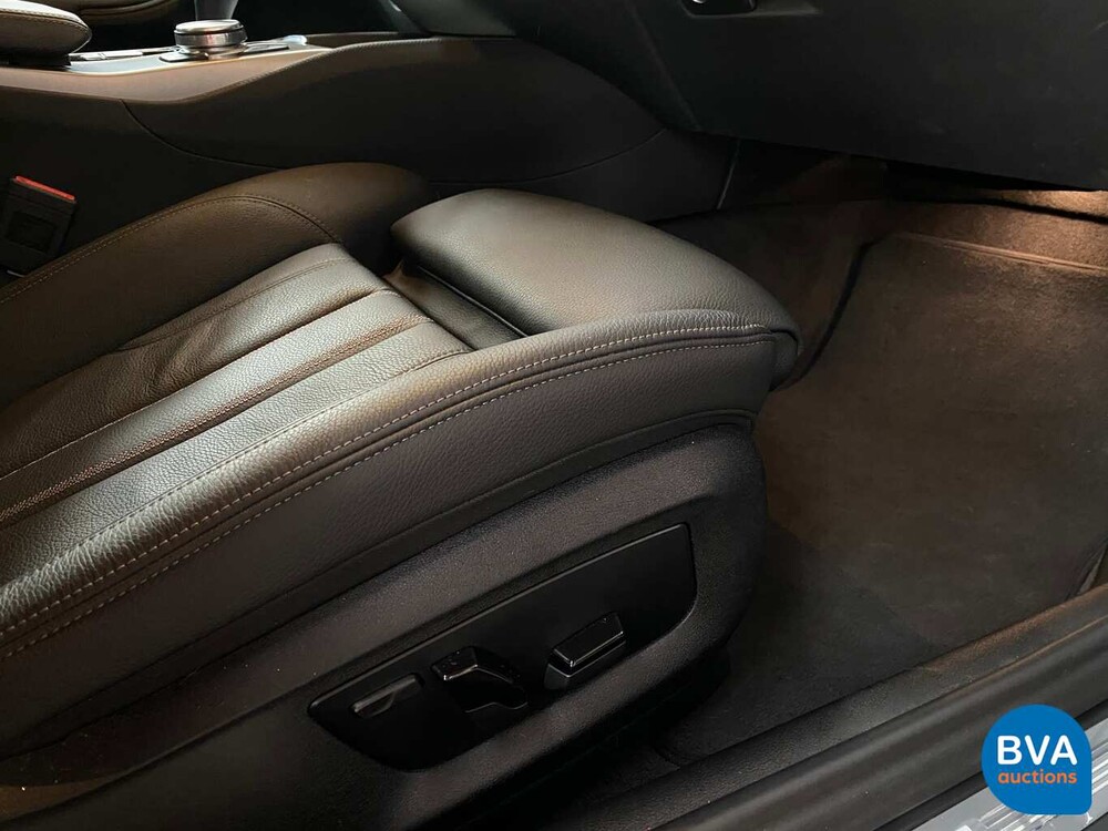 BMW 520i Touring M-Sport Garantie 184 PS 5er 2019, G-054-TT.