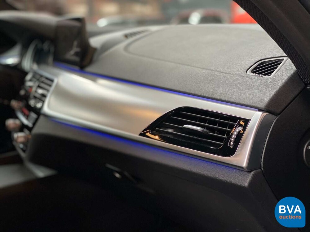 BMW 520i Touring M-Sport Garantie 184 PS 5er 2019, G-054-TT.