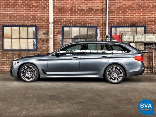 BMW 520i Touring M-Sport Garantie 184 PS 5er 2019, G-054-TT.