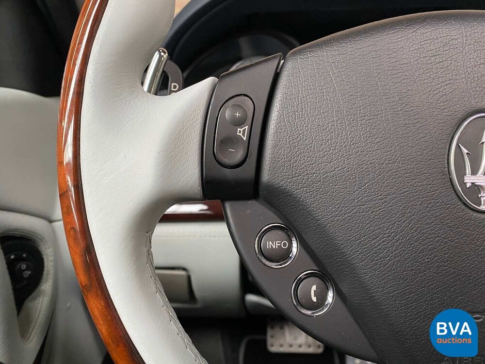 Maserati Quattroporte 4.2 V8 400 PS ZF Automatik 2007, J-377-PP.