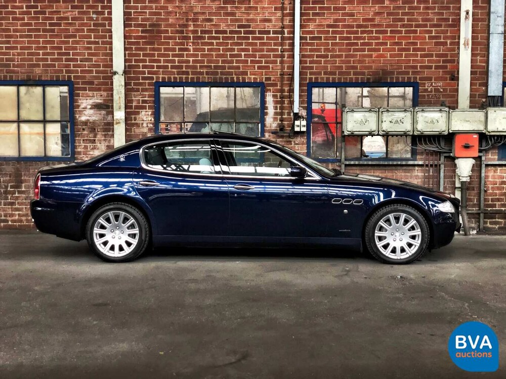 Maserati Quattroporte 4.2 V8 400 PS ZF Automatik 2007, J-377-PP.