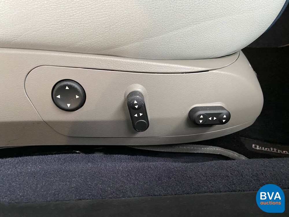 Maserati Quattroporte 4.2 V8 400 PS ZF Automatik 2007, J-377-PP.