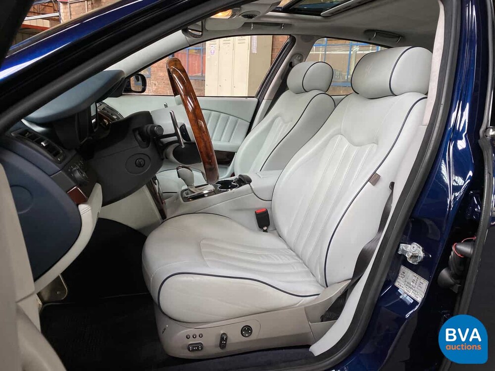 Maserati Quattroporte 4.2 V8 400 PS ZF Automatik 2007, J-377-PP.
