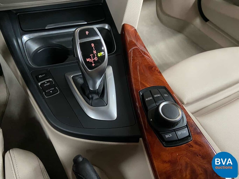 BMW Alpina B3 Bi-Turbo Limousine F30 xDrive Akrapovic 409 PS 2013, niederländisches Kennzeichen.