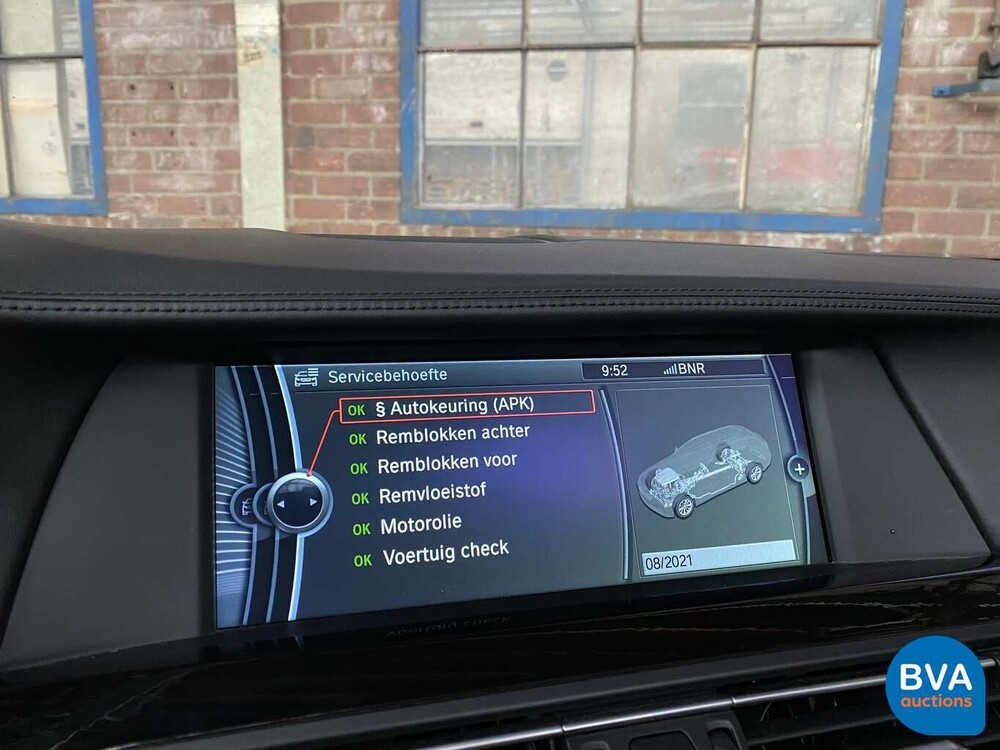 BMW Alpina B5 Bi-Turbo Touring 507 PS / 700 Nm 2011, niederländisches Kennzeichen.