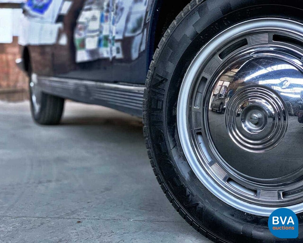 Peugeot 404 Limousine 1966, AL-49-13.